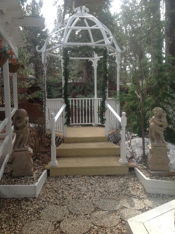 Tahoe Chalet Inn, The Theme Inn Lake Tahoe Airport 외부 사진